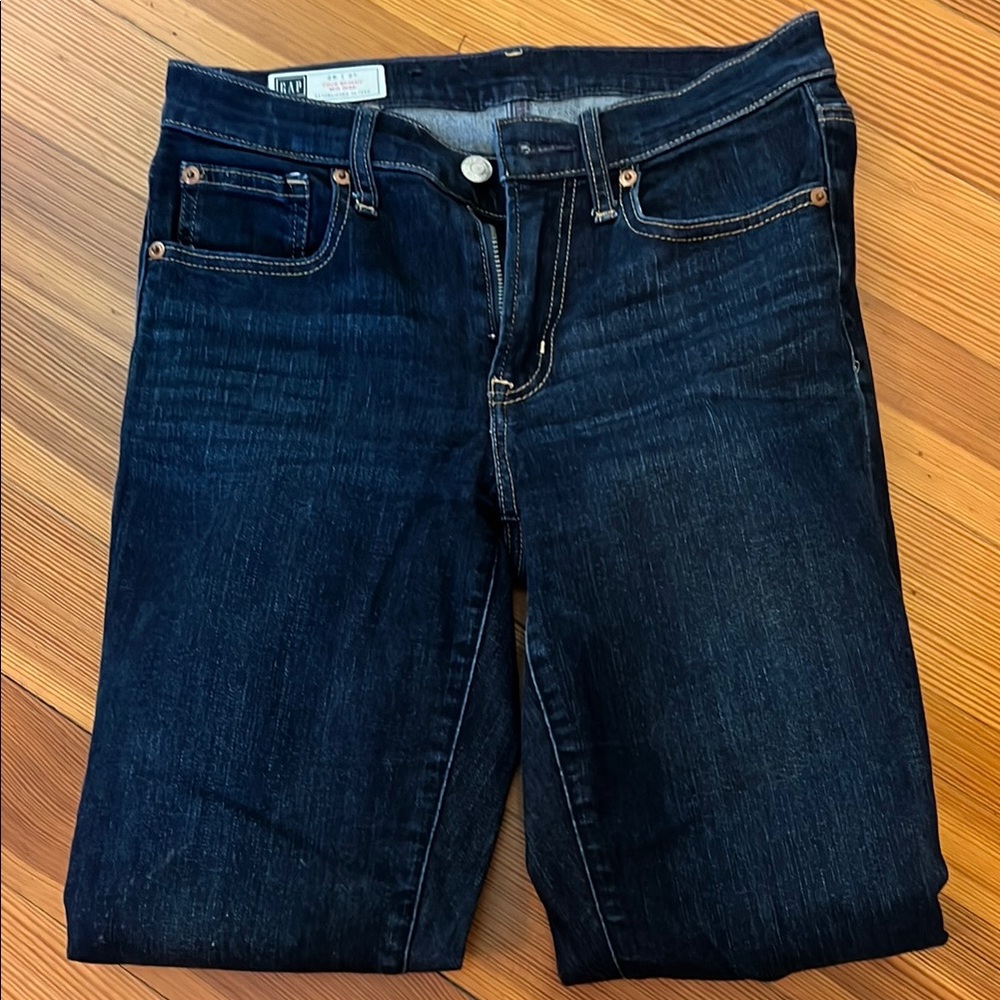 GAP Dark Indigo Straight Leg Jeans Classic Style, True Skinny Mid-Rise, size 2